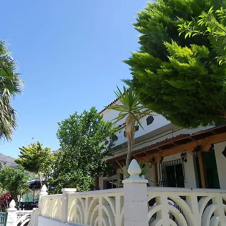 Apartament Tomas Y Puri