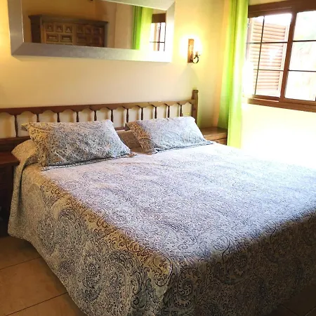 Apartment Tomas Y Puri *