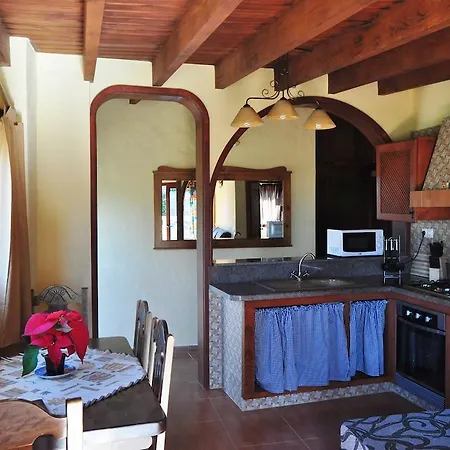 アパート フィンカ トマース イ プリー