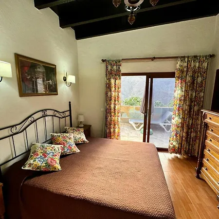 Apartmán Tomas Y Puri Fátaga